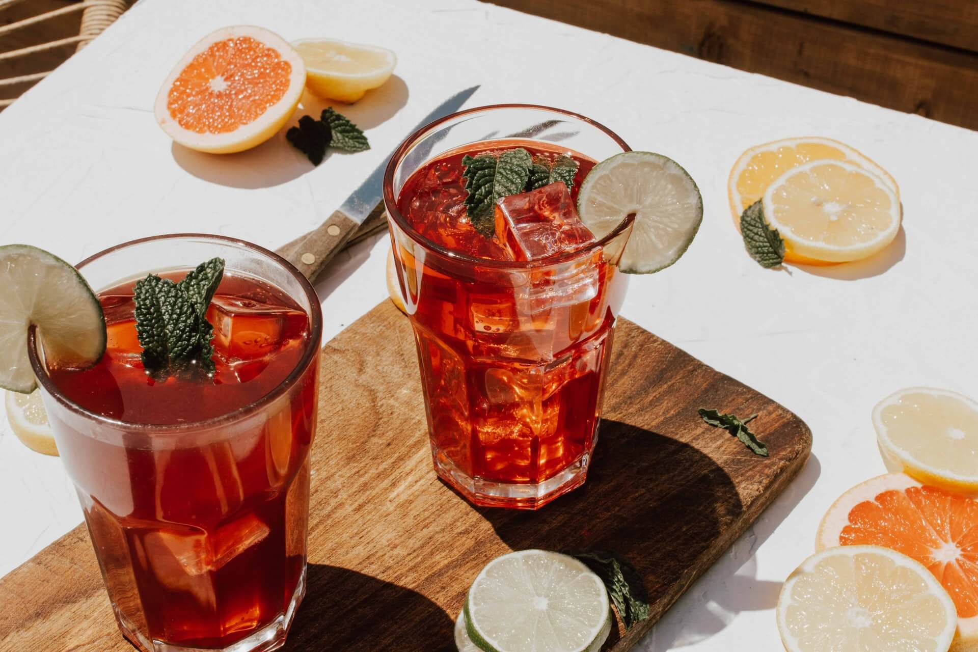 9 Classic Cocktails You Should Know How to Make